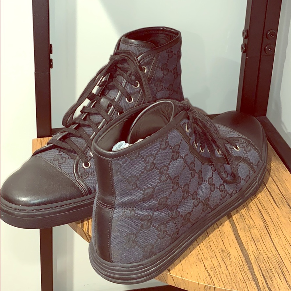 Men’s Black Gucci Hightop Sneakers
